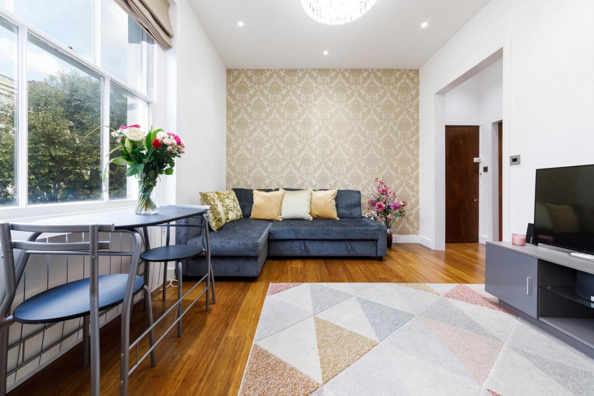Stylish Holiday/Short Let - 1 Bedroom Apartment. Londres Extérieur photo