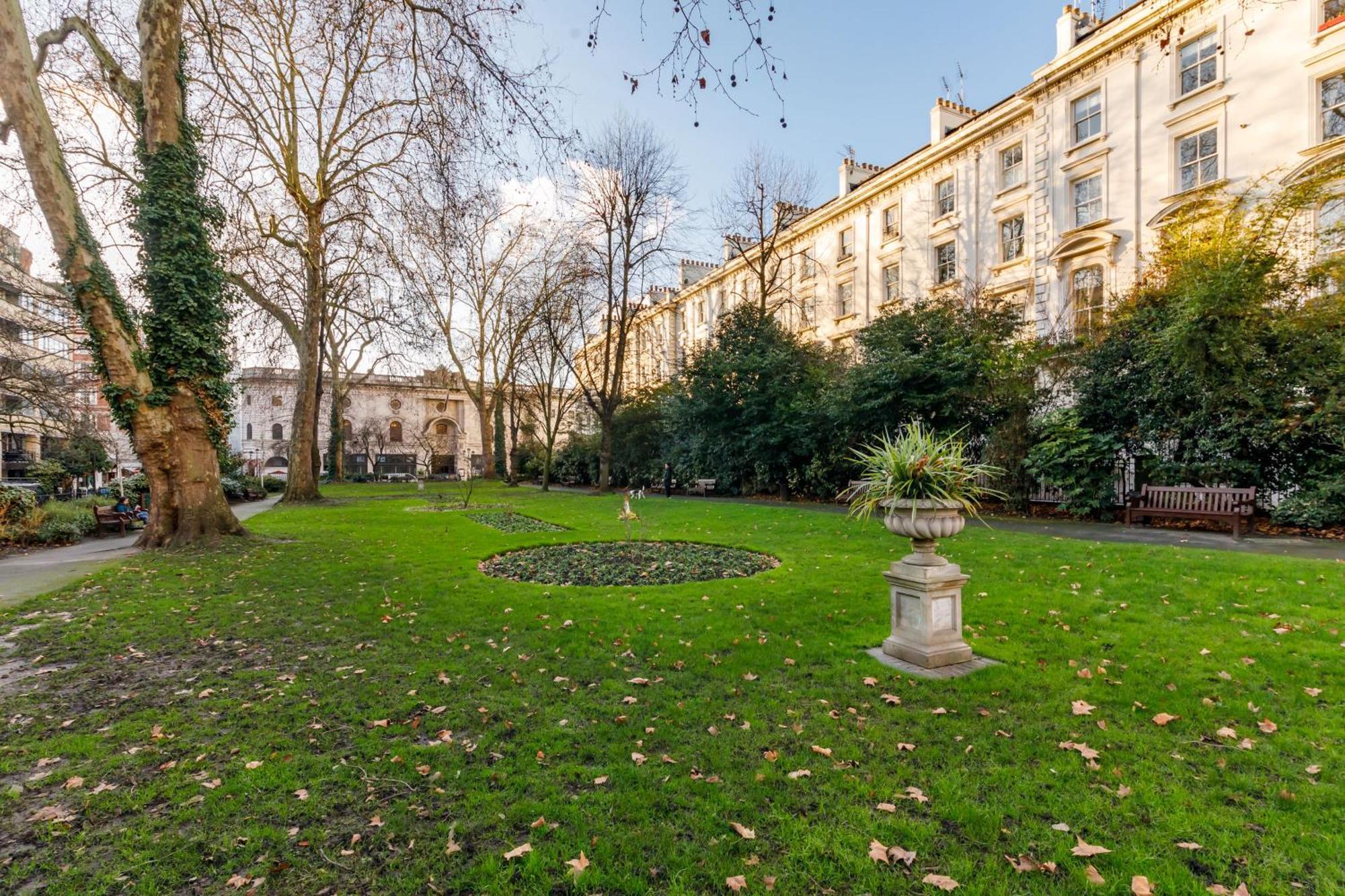 Stylish Holiday/Short Let - 1 Bedroom Apartment. Londres Extérieur photo